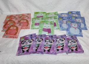 lot 204 image: 20- unopened packs of silly scented sand