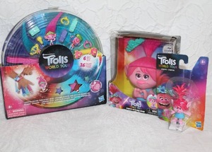 lot 250 image: Trolls toys all unopened