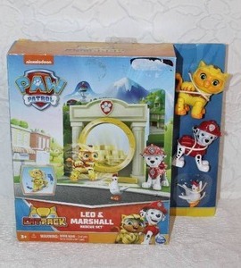 lot 251 image: PAW Patrol Cat Pack Leo & Marshall Rescue Set.
