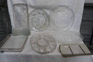 lot 254 image: Glass lot serving trays and more see pictures
