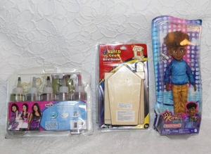 lot 289 image: Tie dye kit Build kit for a bird feeder and Mattel Karmas World Winston Torres doll.  All unopened