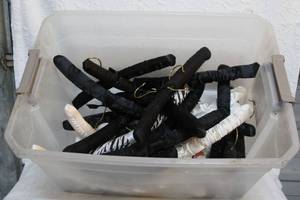 lot 298 image: Tote full of padded hangers