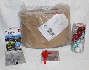 lot 302 image: Decor Santa unopened and more Christmas things see pictures