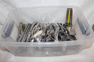 lot 326 image: Tote full of silverware and more see pictures
