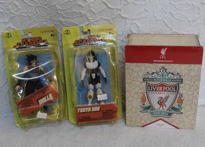 lot 359 image: 2- my academia figures and officially licensed Liverpool Football Club (LFC) wooden puzzle, featuring the clubs iconic crest. Unopened