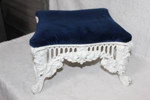 lot 361 image: Iron stool with royal blue cushion