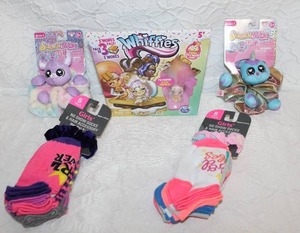 lot 378 image: Whiffies Smores 3-Pack, 2-packs of girls socks with scrunchie and two ScrunchMiez Giantz scrunchies all unused or unopened