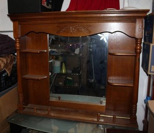 lot 422 image: Shelf with mirror and light