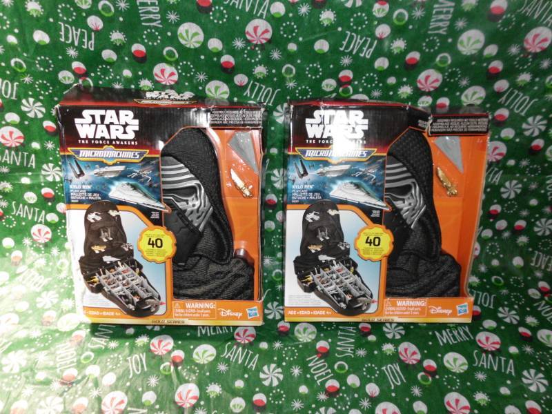 lot 67 image: STAR WARS PLAYCASE