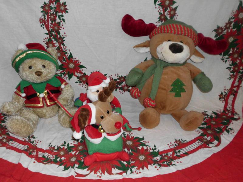 lot 158 image: STUFFED ANIMALS