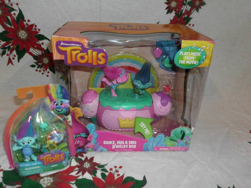 lot 177 image: TROLLS JEWELRY BOX
