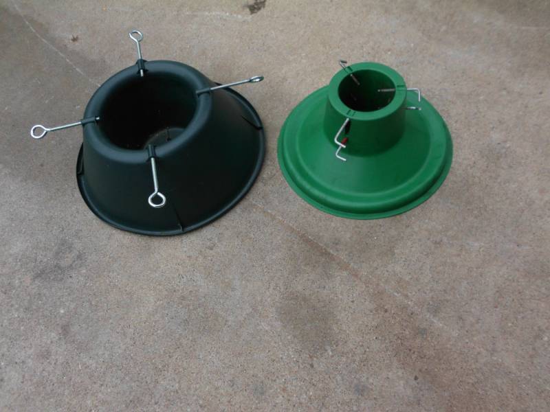 lot 563 image: CHRISTMAS TREE STANDS