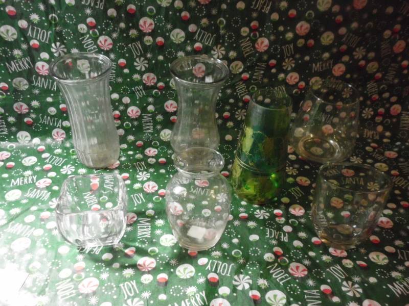 lot 593 image: VASES