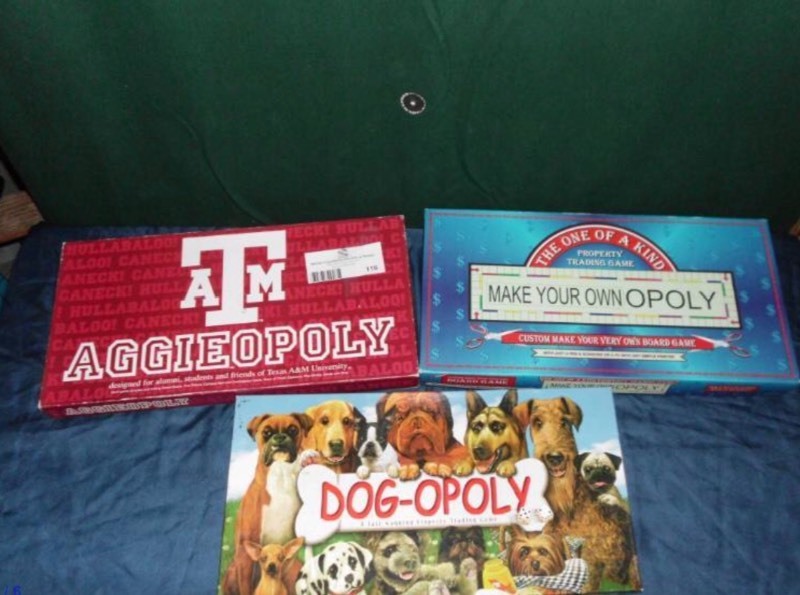 lot 613 image: MONOPOLY