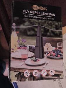 lot 57 image: CAMS OUTDOORS  FLY REPELLENT UNIT