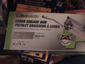 lot 63 image: GREASE GUN  -  NEW IN BOX