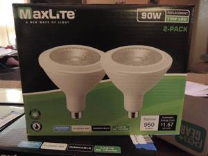 lot 149 image: MAXLITE  .90W ( 13W LED)  FLOODLIGHTS  QTY 2 IN PKG  NEW