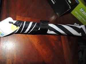 lot 129 image: LARGE BLACK  WHITE UMBRELLA - W BAG  NEW  BY GOGO