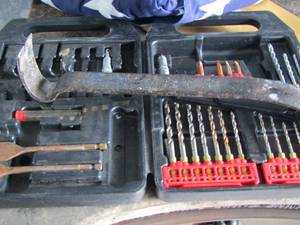 lot 49 image: crow bar , drill bits
