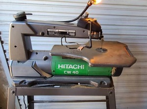 lot 2 image: HITACHI 16 SCROLLSAW ON STAND