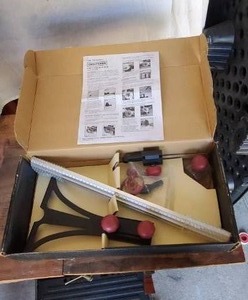 lot 27 image: CRAFTSMAN ROUTER CIRCLE EDGE GUIDE 25968 IN NEW LIKE CONDITION