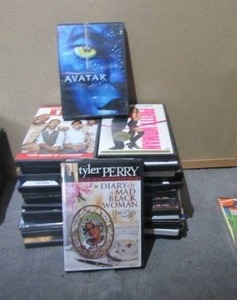 lot 101 image: DVDS VARIOUS 25EA