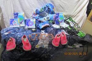 lot 107 image: KIDS- OUTDOOR