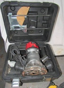 lot 59 image: CRAFTSMAN PROFESSIONAL ROUTER IN CASE