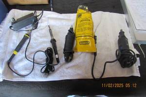 lot 69 image: SOLDERRING IRONS, DREMAL, CRAFTS MAN ELECTRIC ENGRAVER