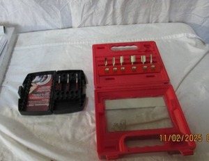 lot 148 image: PORTER CABLE AND HICKORY ROUTER BITS AS IS