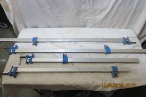 lot 132 image: PROFESSIONAL LARGE CLAMPS 2 PAIR SILVER AND BLACK3 FEET