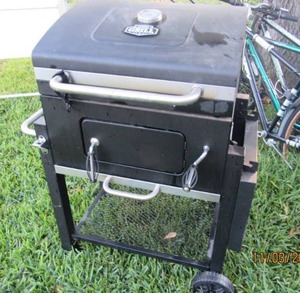 lot 4 image: EXPERT GRILL GREAT SHAPE