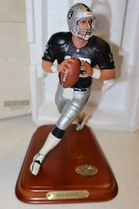 lot 30 image: Oakland Raiders Rich Gannon All Star figurine collectible