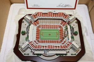lot 55 image: Stadium 6 replica - Tampa Bay Buccaneers Raymond James Stadium