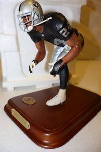 lot 74 image: Charles Woodson figurine
