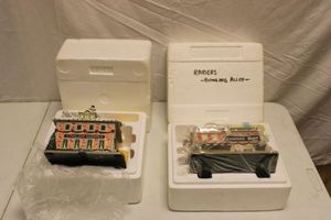 lot 93 image: Oakland Raiders Christmas village buildings Bowling alley and Fire station
