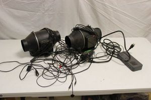 lot 215 image: VIVOSUN digital thermostat heat mat controller and two blowers   4 duct