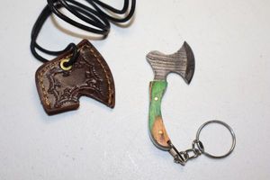 lot 36 image: Keychain mini Axe knife