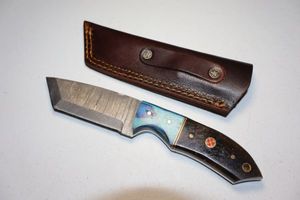 lot 67 image: Tanto knife with sheath