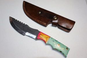 lot 90 image: Tactical style Hunting knife with sheath