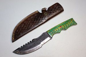 lot 92 image: Hunting knife with sheath
