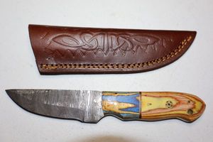 lot 144 image: Hunting knife with sheath