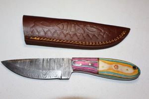 lot 146 image: Hunting knife with sheath
