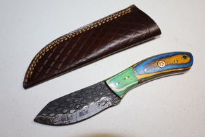 lot 194 image: Hunting knife with sheath