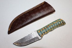 lot 199 image: Hunting knife with sheath