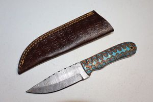lot 203 image: Hunting knife with sheath