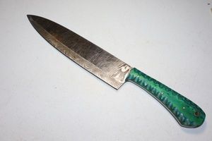 lot 231 image: kitchen knife 9 blade with green handle