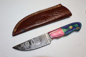 lot 281 image: Hunting knife with sheath