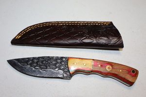 lot 310 image: Hunting knife with sheath