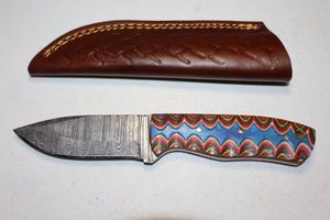 lot 313 image: Hunting knife with sheath